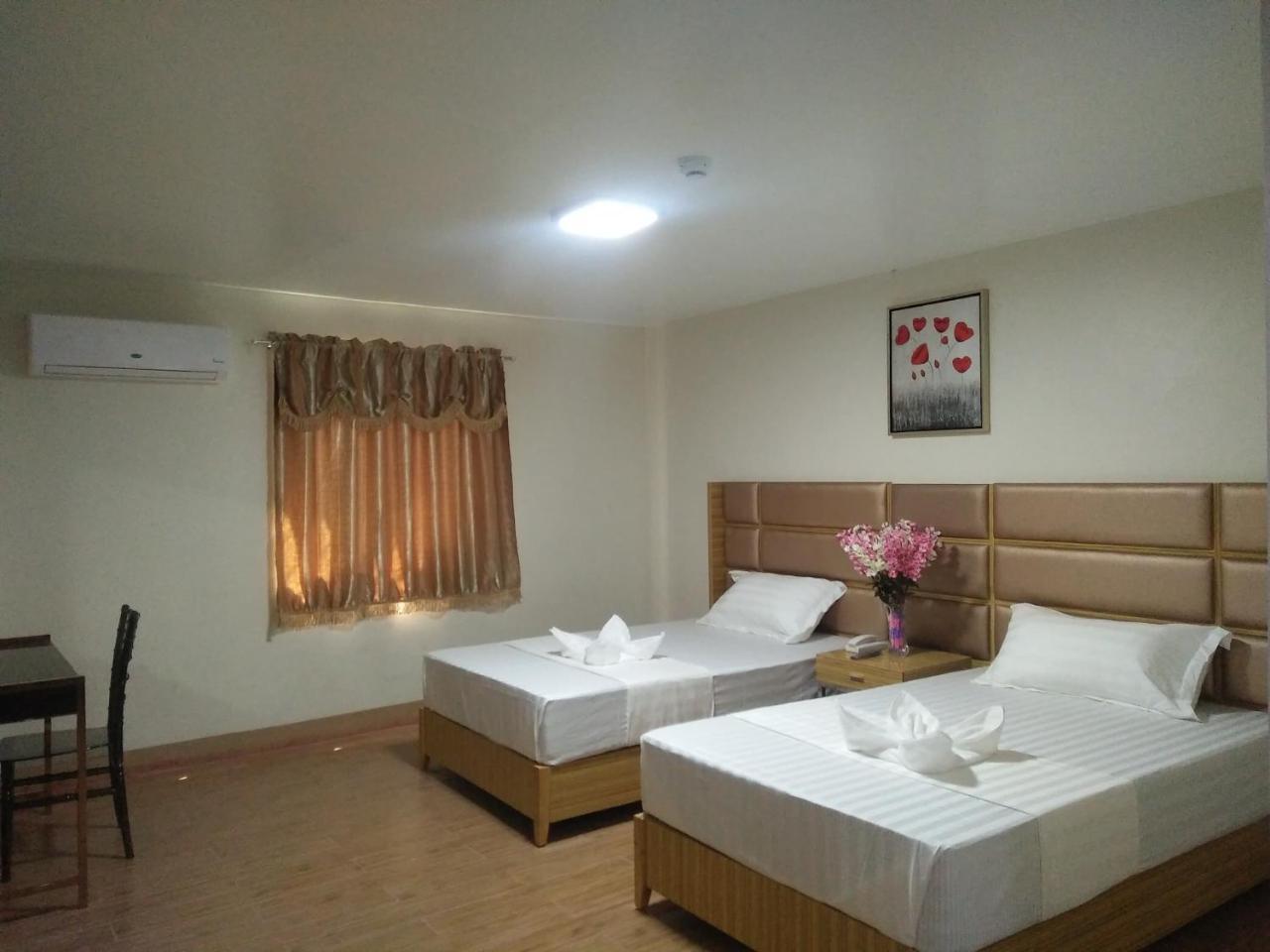Meaco Royal Hotel - Batangas City Luaran gambar