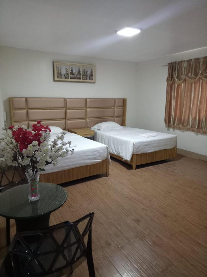 Meaco Royal Hotel - Batangas City Luaran gambar