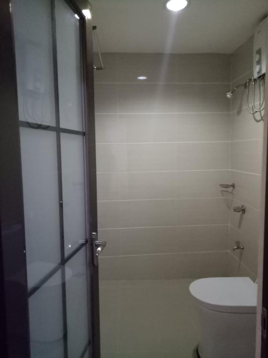 Meaco Royal Hotel - Batangas City Luaran gambar