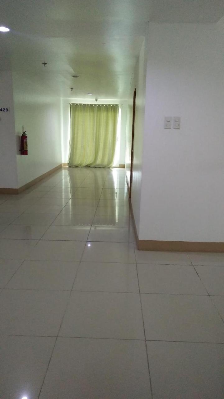 Meaco Royal Hotel - Batangas City Luaran gambar